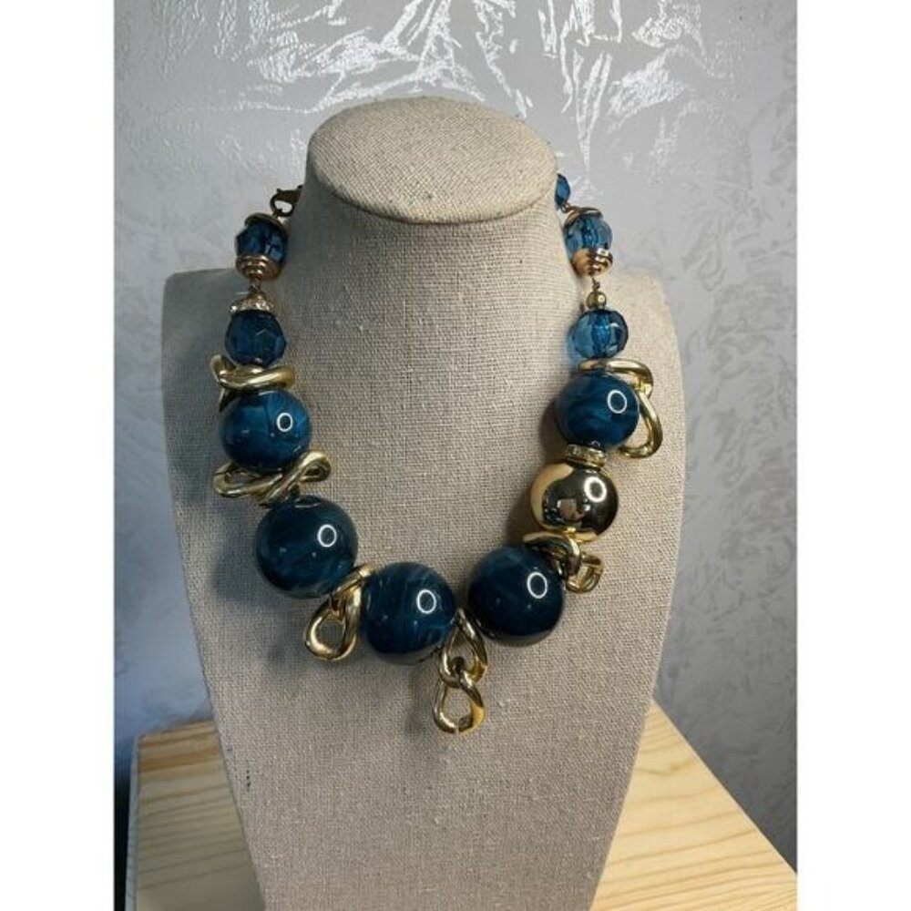 Blue Graduated Round Beads Gold Tone Spacers Necklace